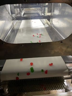 CANDY έτος 2022 Μικρή αυτόματη και μπάλα Lollipop γραμμή παραγωγής Snack Gummy Machine