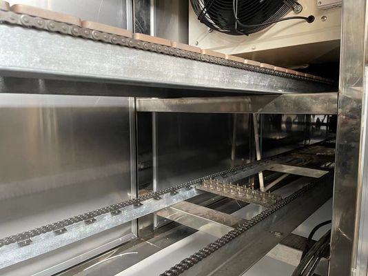 Ημιαυτόματη μικρή μηχανή κατασκευής ζαχαρωτών για την παραγωγή λωρίδων