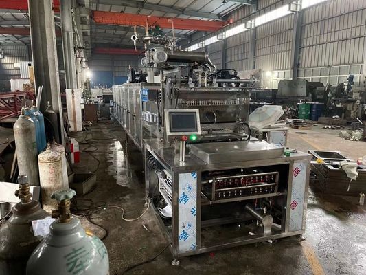1900x980x1700mm χωρητικότητα Jelly Candy Production Line για βιταμίνες Gummies Bonbons