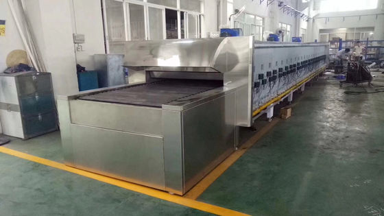 Φιλικός προς τον χρήστη φούρνος σήραγγας για τοστ πίτας σε βιομηχανικό φούρνο