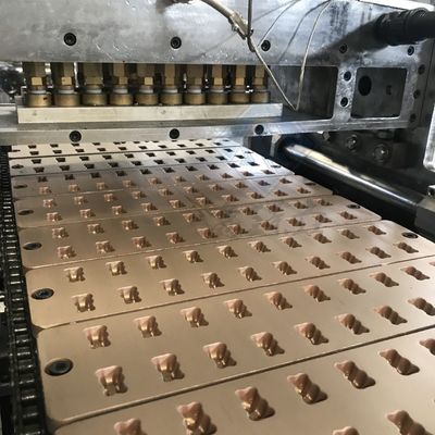 Μηχανή κατασκευής σκληρών γλυκών υψηλής χωρητικότητας με μέγεθος 1900x980x1700mm και τάση 220V