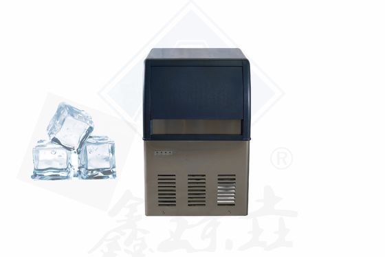 Εμπορική μηχανή κατασκευής κύβους πάγου για κρυστάλλιους κύβους πάγου 54KG/ΗΜΕΡΑ Δυνατότητα 220v Τύπος