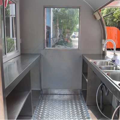 Προσαρμοσμένο κινητό ρυμουλκούμενο φορτηγού τροφίμων για υψηλή παραγωγικότητα και προσαρμογή