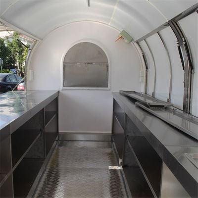 Πλήρης εξοπλισμός κουζίνας Προσαρμοσμένο τροφικό φορτηγό Ηλεκτρικό ρυμουλκούμενο για επιχειρήσεις σνακ