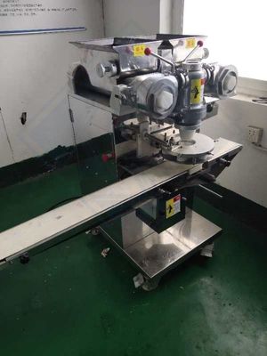 1520*820*1300mm Μέγεθος Αυτοματοποιημένη μηχανή ενσωμάτωσης και σχηματισμού για μπισκότα το 2023