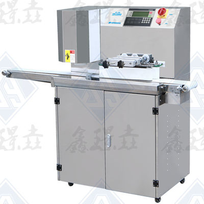 220V 120pcs/min Μηχανή πλήρωσης με χαμηλότερη επικάλυψη για μπισκότα αρκούδας και παγωτό Mochi