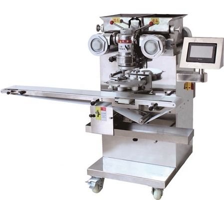 Εργασιακή ικανότητα 20-135pcs/min SS304 Mochi Ice Cream PLC Control Encrusting Machine
