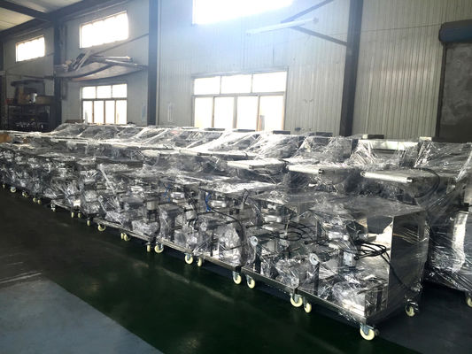 Παγωμένη αυτόματη μηχανή μικρού μεγέθους για την κατασκευή Kebbeh στη Γερμανία Έτος 2008