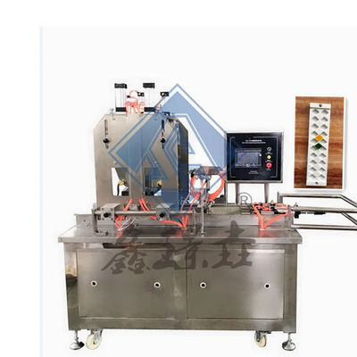 Μηχανή σχηματισμού για λακκούβες Gummy Bear Automatic Hard Candy Production στη Νίκαια