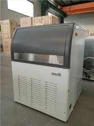 320w Ηλεκτρική τροφοδοσία 200kg/ημέρα Μηχανή κατασκευής παγωτού από ανοξείδωτο χάλυβα