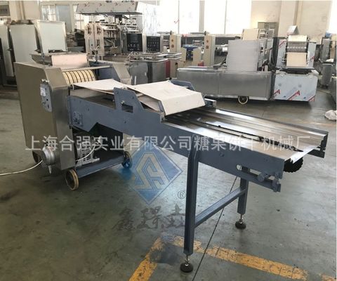 Ενισχύστε τις πωλήσεις σας με ένα σταθμό συσκευών αρτοποιίας αυτόματη μηχανή για την παρασκευή κέικ από καρύδια