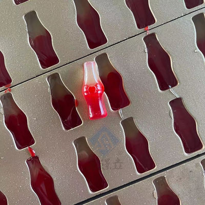 150kg/h Bear Production Candy Lollipop Machine Line με ισχύ 70KW και βάρος 2500KG