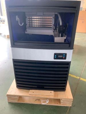 Εμπορική μηχανή κατασκευής παγωτού 140P 63kg/ημέρα με χωρητικότητα αποθήκευσης 500KG