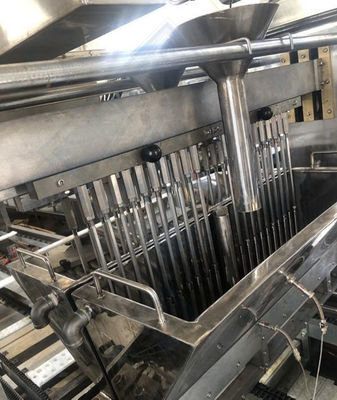 Υψηλή παραγωγικότητα Μεγάλη χωρητικότητα 150kg/h-600kg/h Γραμμή παραγωγής γλυκών για βιομηχανικές