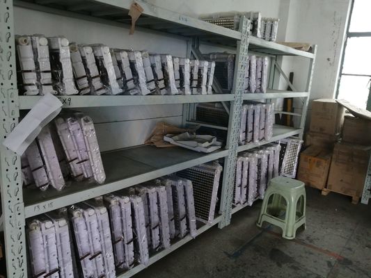 Μακροχρόνια διάρκεια ζωής Ατμιστήρας πάγου 11x17 Κατασκευασμένο σε εμπορικό τομέα για αυτόματο κατασκευαστή παγωτού