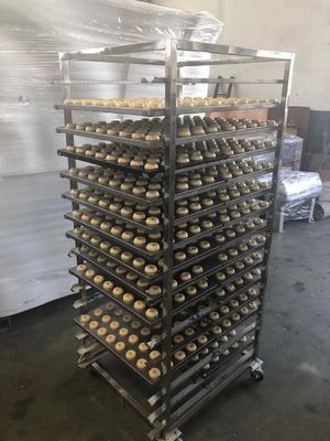 2350*1150*1350mm Εμπορικό τετράγωνο μηχανή μπισκότων βουτύρου γάλακτος