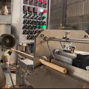 Μηχανή κατασκευής κυλίνδρων για σνακ αυγών