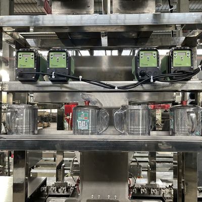 Μηχανή κατασκευής ζαχαροπλαστικής με αποθέτη μαλακών ζαχαροπλαστικών